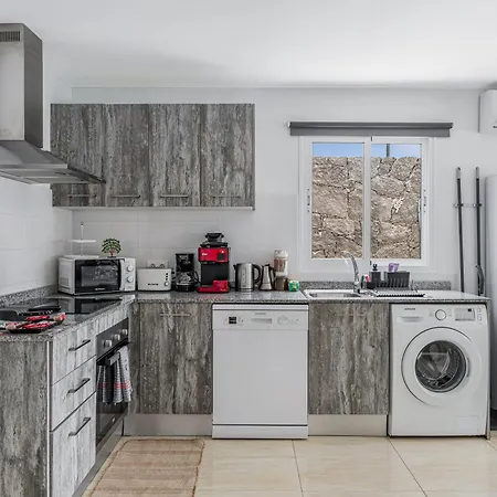 For Lanzarote Holidays House Holiday home